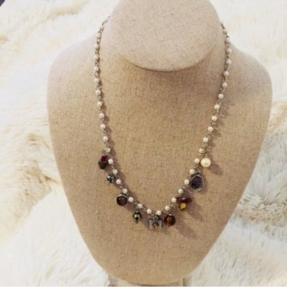 Vintage | Necklace | Limited Charm Faux Pearl Necklace - Picture 2 of 11